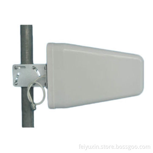 8-9dBi 4G LPDA Antenna with N Female